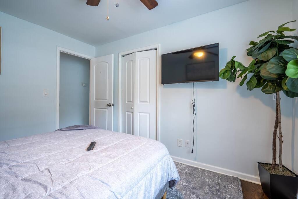 Great City Home In A Great Location Atlanta Ngoại thất bức ảnh